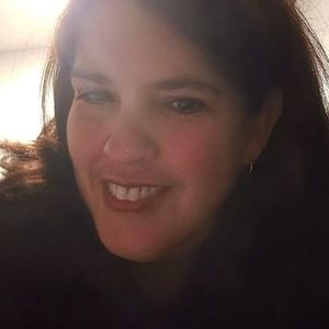 Meet your Posher, Maitee